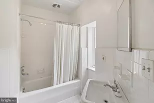 2920 44th Pl NW, Washington, DC 20016 - Photo 37
