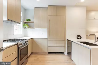 1309 E Street SE, Washington, DC 20003 - Photo 9