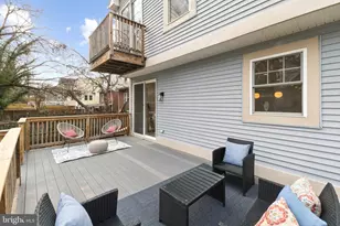2837 Myrtle Ave NE, Washington, DC 20018 - Photo 9