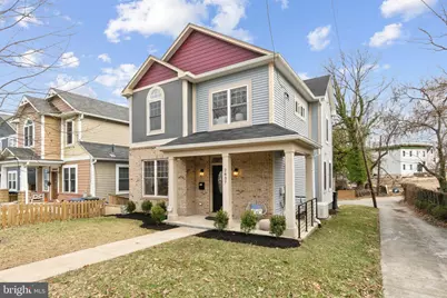 2837 Myrtle Avenue NE, Washington, DC 20018 - Photo 3