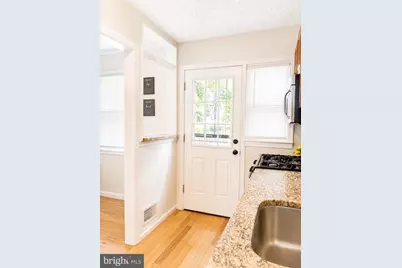 3020 24th Place SE, Washington, DC 20020 - Photo 9