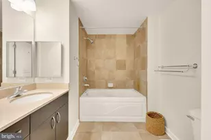 475 K Street NW, Washington, DC 20001 - Photo 19