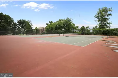 3990 Langley Court NW #D604, Washington, DC 20016 - Photo 11