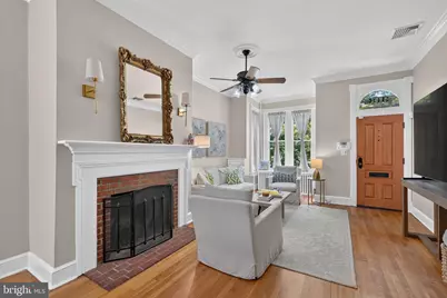 318 3rd Street SE, Washington, DC 20003 - Photo 3