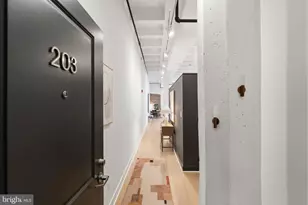 1701 Kalorama Rd NW, Washington, DC 20009 - Photo 3