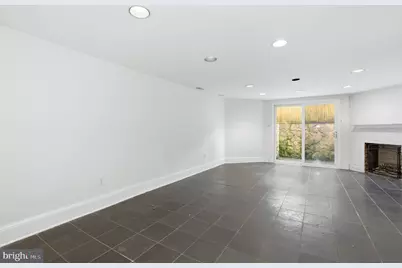 308 East Capitol Street NE #11, Washington, DC 20003 - Photo 9