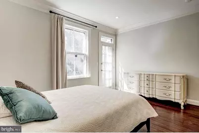3040 R Street NW #1/2, Washington, DC 20007 - Photo 9