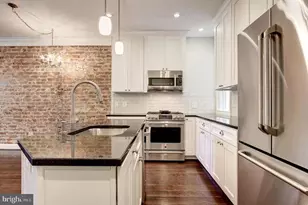 3040 R St NW, Washington, DC 20007 - Photo 5