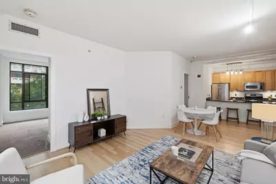 809 6th Street NW #22, Washington, DC 20001 - Photo 9