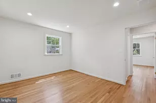 2827 Ellicott St NW, Washington, DC 20008 - Photo 33