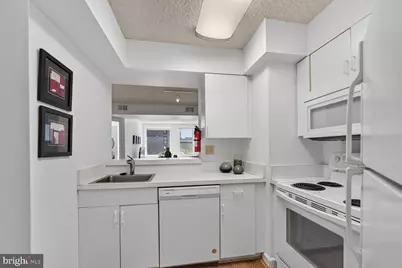 601 Pennsylvania Avenue NW #311, Washington, DC 20004 - Photo 11