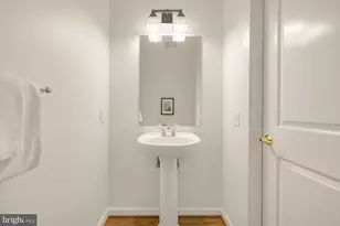 343 Cedar St NW, Washington, DC 20012 - Photo 17