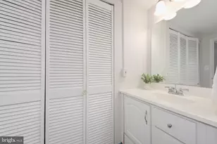 922 24th Street NW, Washington, DC 20037 - Photo 15