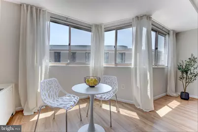 922 24th Street NW #717, Washington, DC 20037 - Photo 7