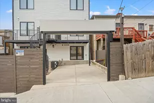 1215 Holbrook Terrace NE, Washington, DC 20002 - Photo 41