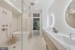 2806 27th St NW, Washington, DC 20008 - Photo 17