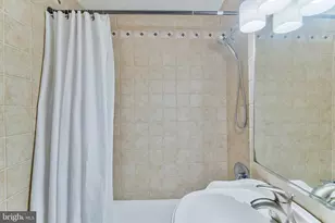 738 Longfellow St NW, Washington, DC 20011 - Photo 21
