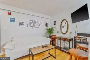 738 Longfellow St NW, Washington, DC 20011 - Photo 9