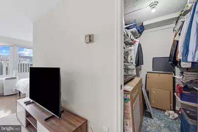 1330 New Hampshire Avenue NW #911, Washington, DC 20036 - Photo 19