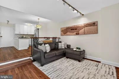 2201 L Street NW #316, Washington, DC 20037 - Photo 9