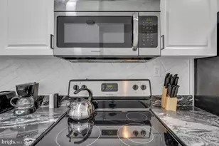 1413 Shepherd St NW, Washington, DC 20011 - Photo 15