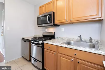 2415 Ontario Road NW #102, Washington, DC 20009 - Photo 7