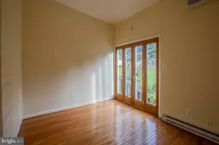 4000 Edmunds St NW, Washington, DC 20007 - Photo 9