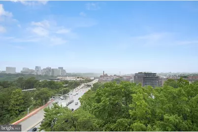 1001 NW 26th Street NW #806, Washington, DC 20037 - Photo 31