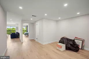 1001 26th St NW, Washington, DC 20037 - Photo 19