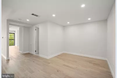1001 26th Street NW #806, Washington, DC 20037 - Photo 21