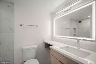 1001 26th St NW, Washington, DC 20037 - Photo 25