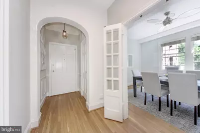 3041 Sedgwick NW #201-D, Washington, DC 20008 - Photo 3