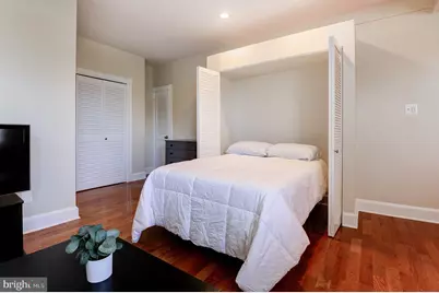 637 3rd Street NE #305, Washington, DC 20002 - Photo 9