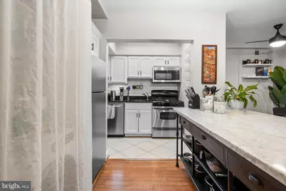 718 Park Road NW #1, Washington, DC 20010 - Photo 15