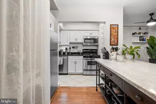 718 Park Rd NW, Washington, DC 20010 - Photo 15