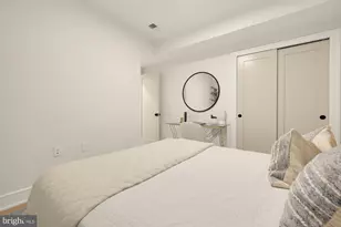 1463 Harvard St NW, Washington, DC 20009 - Photo 15