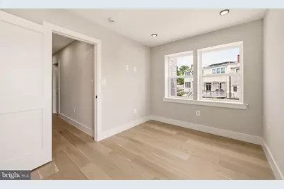 418 Allison Street NW, Washington, DC 20011 - Photo 27