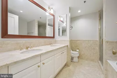 1155 23rd Street NW #5M, Washington, DC 20037 - Photo 7