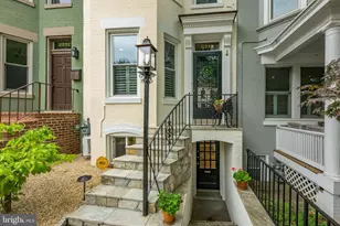 2219 Hall Pl NW, Washington, DC 20007 - Photo 3