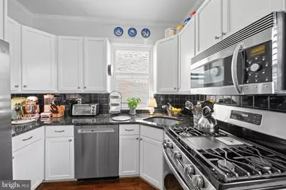 2219 Hall Place NW, Washington, DC 20007 - Photo 15