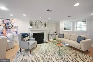 1832 Calvert St NW, Washington, DC 20009 - Photo 3