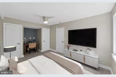 212 Oakwood Street SE #213, Washington, DC 20032 - Photo 9