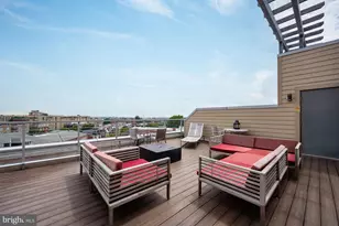 2550 17th St NW, Washington, DC 20009 - Photo 31