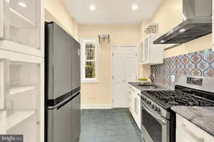 1115 Holbrook Terrace NE, Washington, DC 20002 - Photo 7