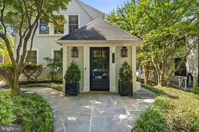 4310 Cathedral Avenue NW, Washington, DC 20016 - Photo 3