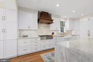 4310 Cathedral Ave NW, Washington, DC 20016 - Photo 15