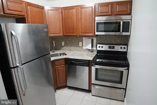 1425 4th St SW, Washington, DC 20024 - Photo 3