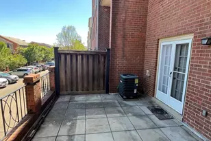1676 Beekman Pl NW, Washington, DC 20009 - Photo 25