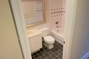 1676 Beekman Pl NW, Washington, DC 20009 - Photo 21