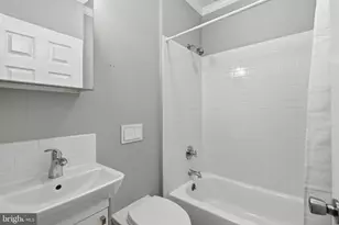1227 1st St NW, Washington, DC 20001 - Photo 13